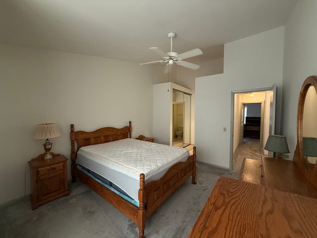 852 Dighton Lane N, Schaumburg, IL 60173