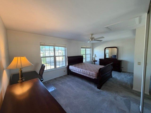 852 Dighton Lane N, Schaumburg, IL 60173