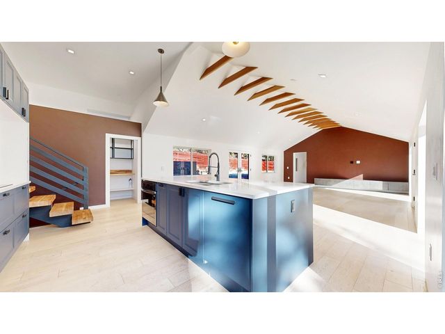 710 Tanager Rd, Estes Park, CO 80517
