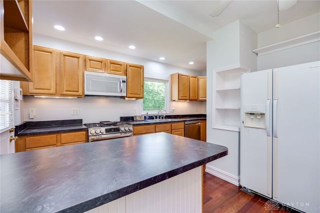 25 Laura Avenue, Dayton, OH 45405