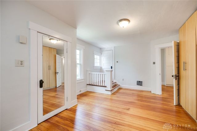 25 Laura Avenue, Dayton, OH 45405