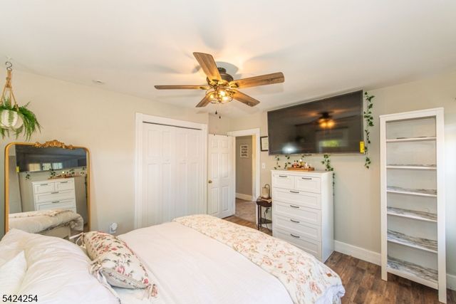 67 Ryerson Ave, Newton Town, NJ 07860