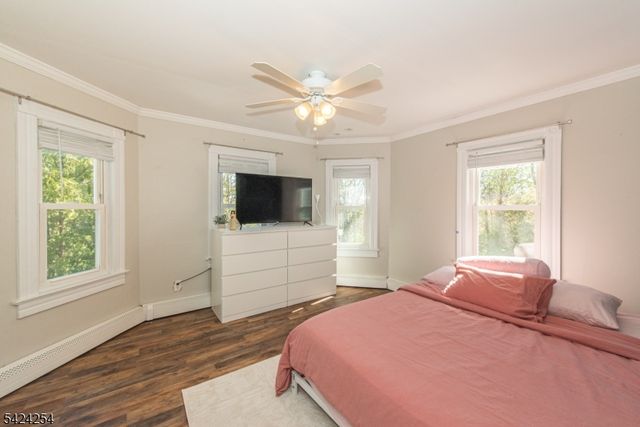 67 Ryerson Ave, Newton Town, NJ 07860