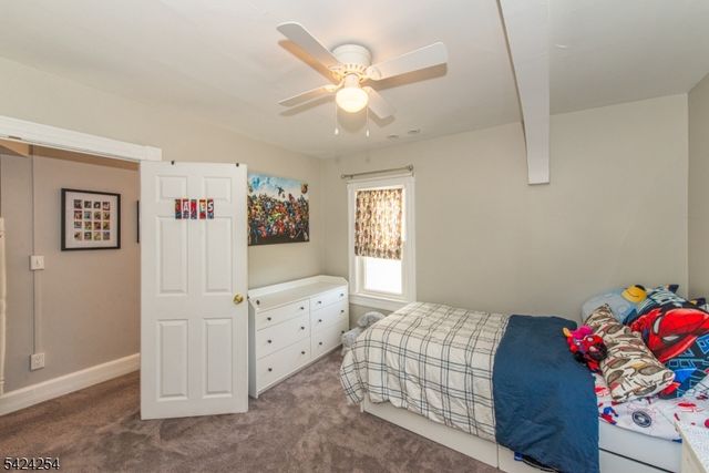 67 Ryerson Ave, Newton Town, NJ 07860