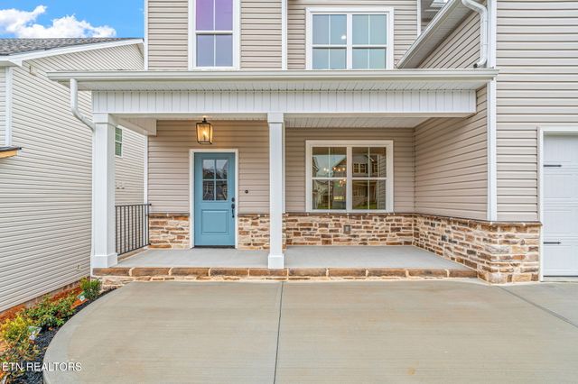 1172 Madison Oaks Rd, Knoxville, TN 37924