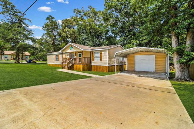 404 E Mimosa Drive, Livingston, TX 77351