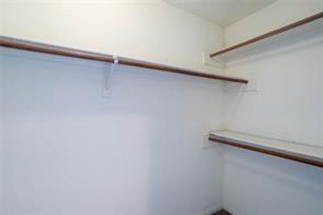 1850 Creek Drive, Houston, TX 77080