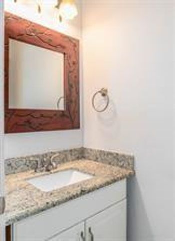 1850 Creek Drive, Houston, TX 77080