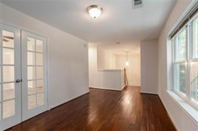 1850 Creek Drive, Houston, TX 77080