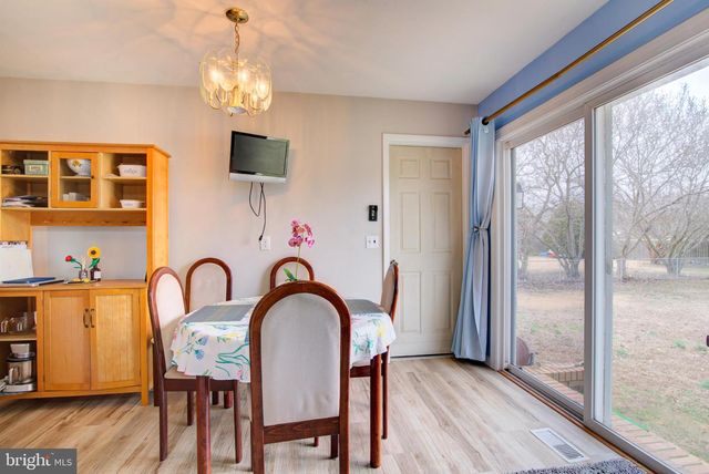 62 DARL CIR, Colonial Beach, VA 22443