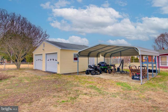 62 DARL CIR, Colonial Beach, VA 22443