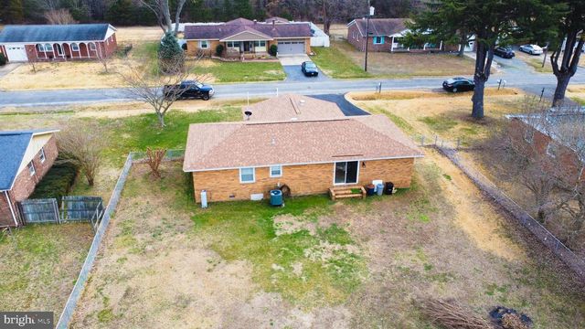 62 DARL CIR, Colonial Beach, VA 22443