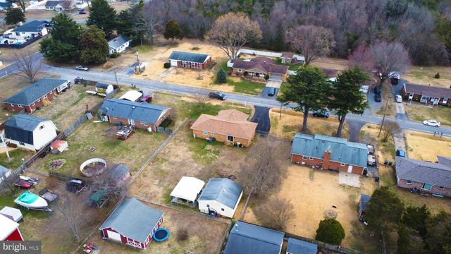 62 DARL CIR, Colonial Beach, VA 22443