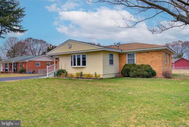 62 DARL CIR, Colonial Beach, VA 22443