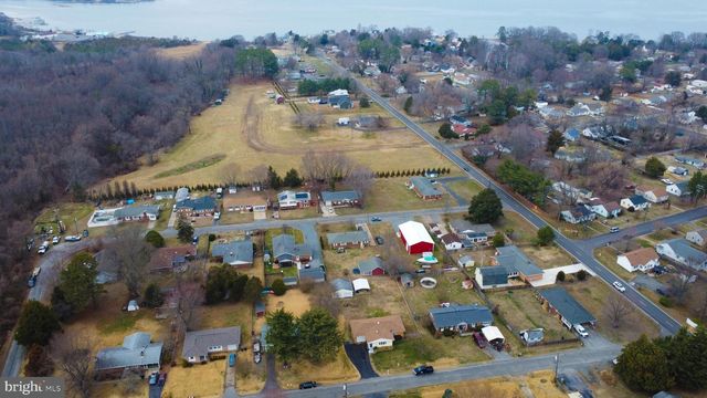 62 DARL CIR, Colonial Beach, VA 22443