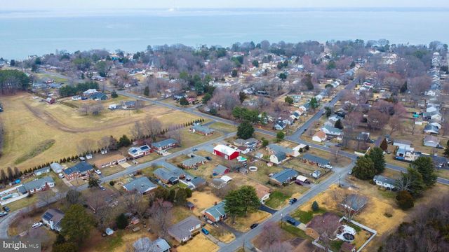 62 DARL CIR, Colonial Beach, VA 22443