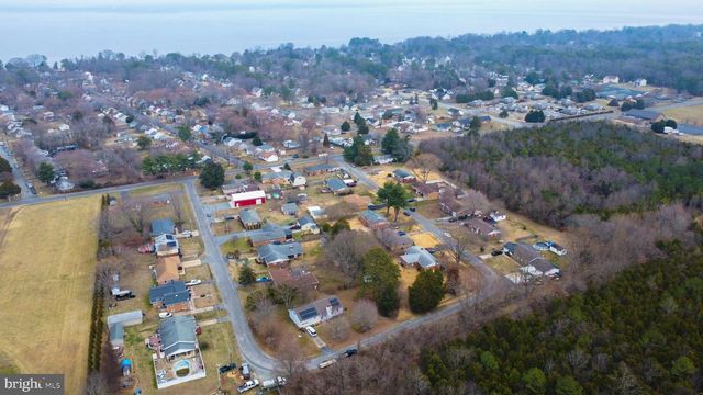 62 DARL CIR, Colonial Beach, VA 22443