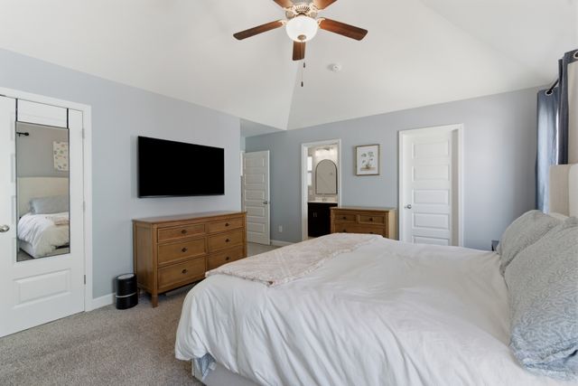 2004 French Bayou Ln, Hendersonville, TN 37075
