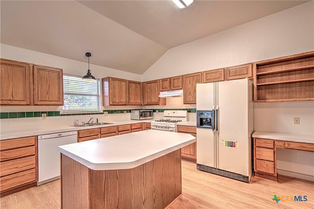 614 Sabine Circle, Temple, TX 76504