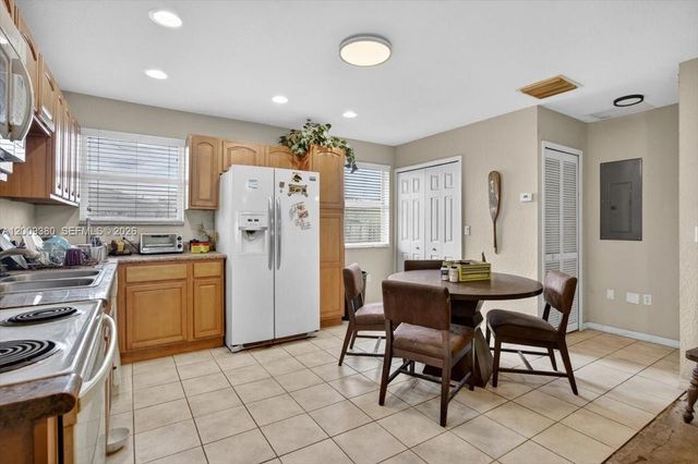 16040 SW 283rd St, Homestead, FL 33033