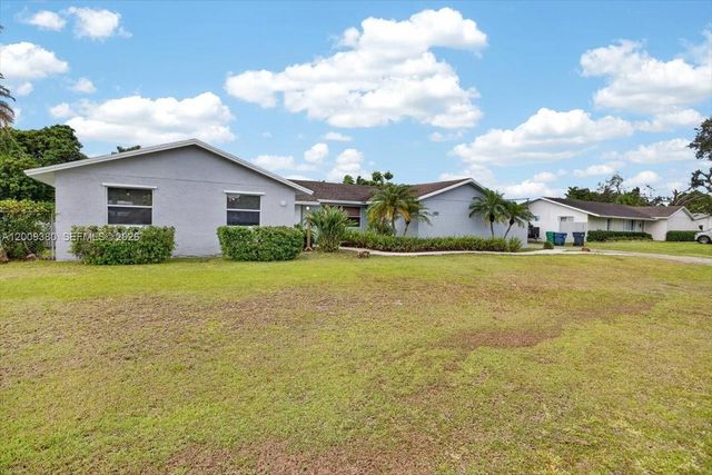 16040 SW 283rd St, Homestead, FL 33033