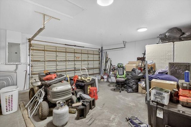 16040 SW 283rd St, Homestead, FL 33033