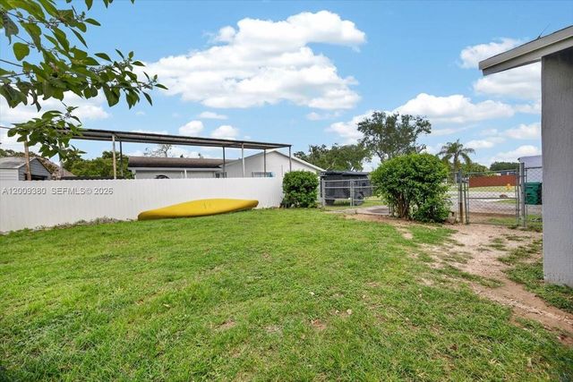 16040 SW 283rd St, Homestead, FL 33033