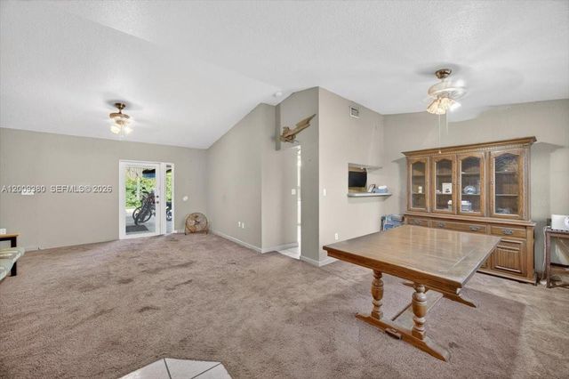 16040 SW 283rd St, Homestead, FL 33033