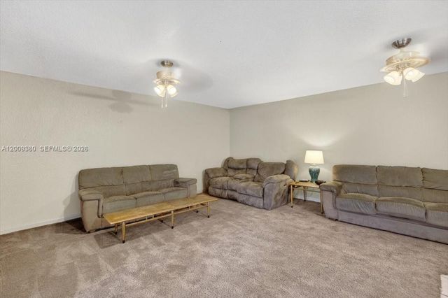 16040 SW 283rd St, Homestead, FL 33033