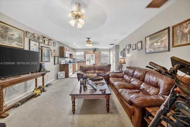 16040 SW 283rd St, Homestead, FL 33033