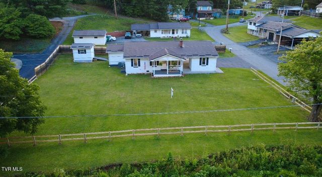 103 Commodore Avenue, Elizabethton, TN 37643
