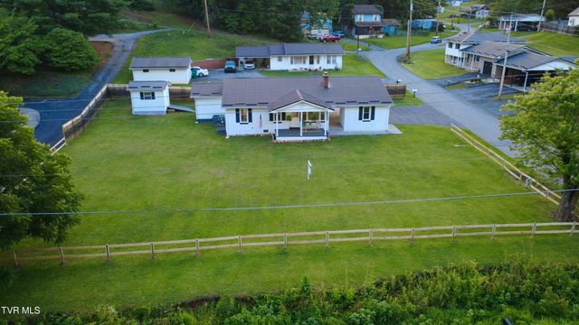 103 Commodore Avenue, Elizabethton, TN 37643