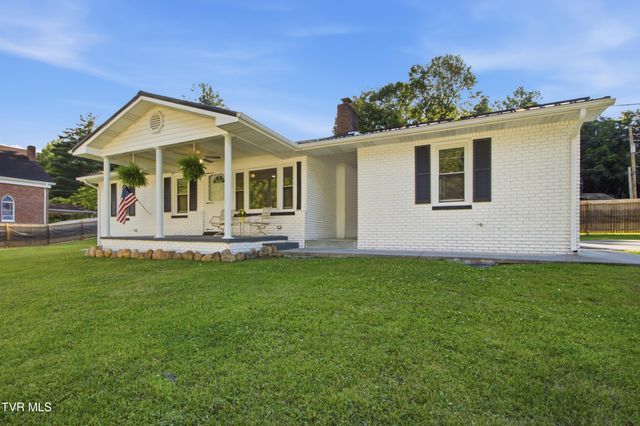 103 Commodore Avenue, Elizabethton, TN 37643