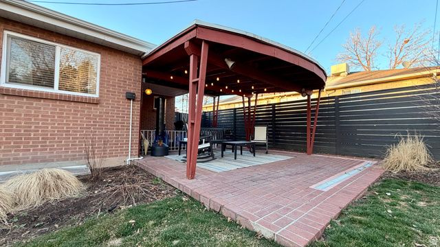 2284 S BRENTWOOD CIR, Salt Lake City, UT 84158