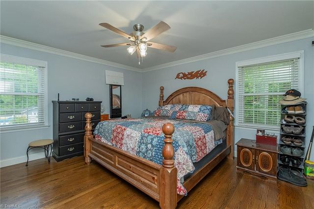 3845 Ranchwood Drive, Clemmons, NC 27012