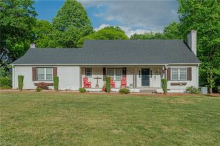 3845 Ranchwood Drive, Clemmons, NC 27012