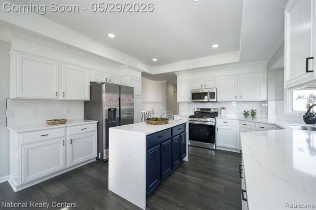 50847 Commons Drive, Macomb, MI 48042