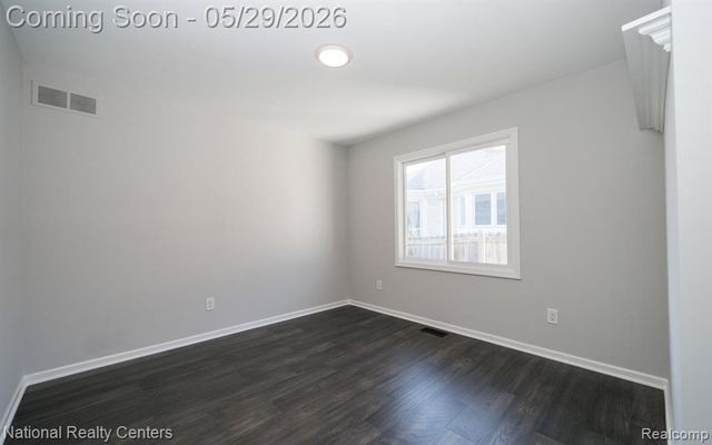 50847 Commons Drive, Macomb, MI 48042