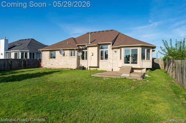 50847 Commons Drive, Macomb, MI 48042