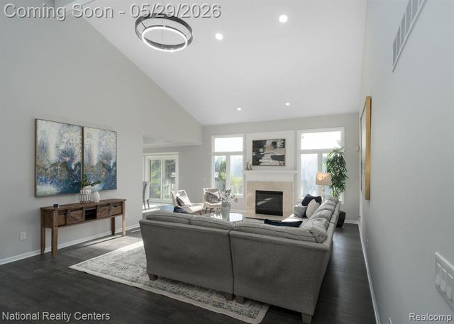 50847 Commons Drive, Macomb, MI 48042