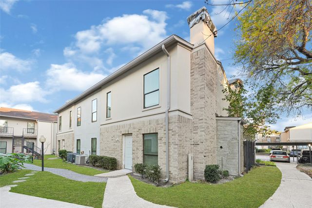 2425 Augusta Drive 29, Houston, TX 77057