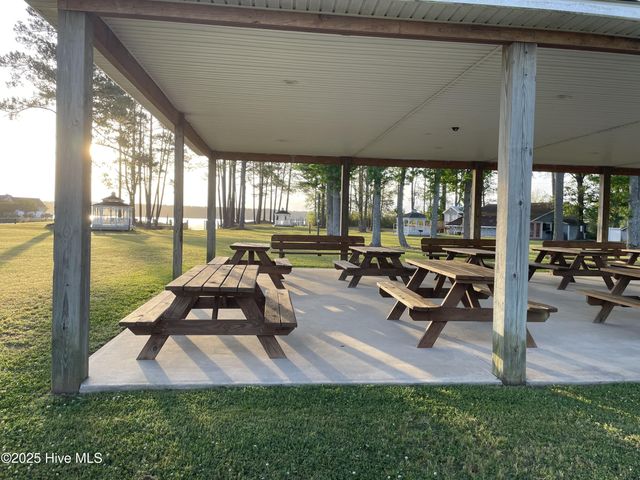 625 Vandemere Creek Drive, Vandemere, NC 28587