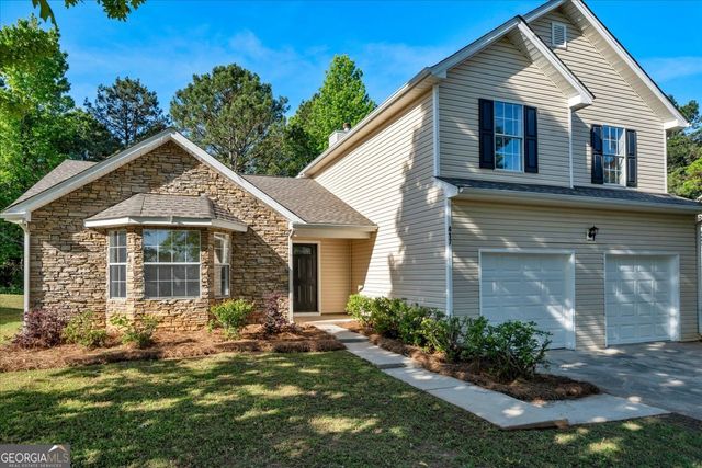 417 Grove Park Drive, Locust Grove, GA 30248