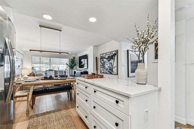 620 EDGEWATER DRIVE 204, Dunedin, FL 34698