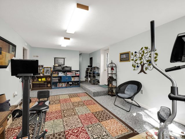 119 Long John Drive, Hendersonville, NC 28791