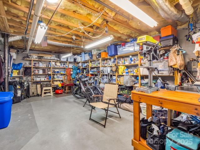 119 Long John Drive, Hendersonville, NC 28791