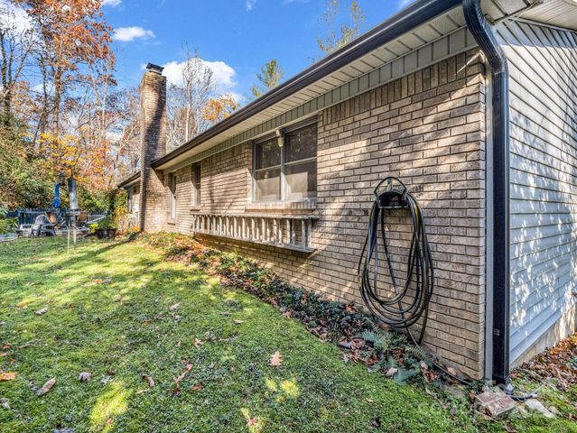 119 Long John Drive, Hendersonville, NC 28791