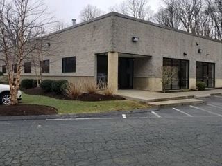 141 Summit, Peabody, MA 01960