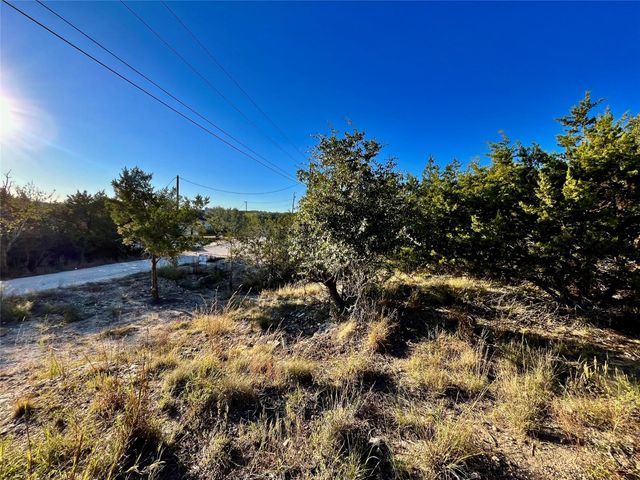 17612 Village DR, Dripping Springs, TX 78620