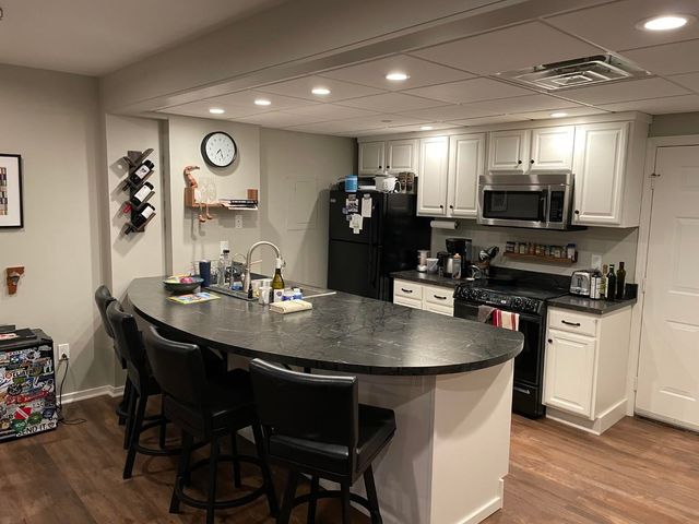 131 Main St Apt 504, Burlington, VT 05401